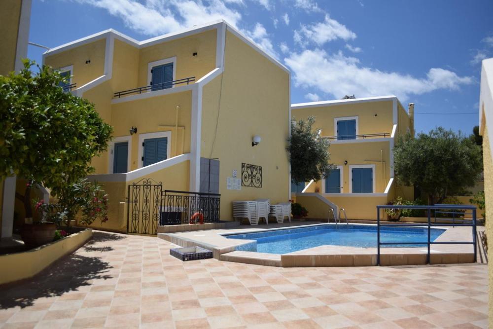 Esperides Maisonettes Agia Marina  Exteriör bild
